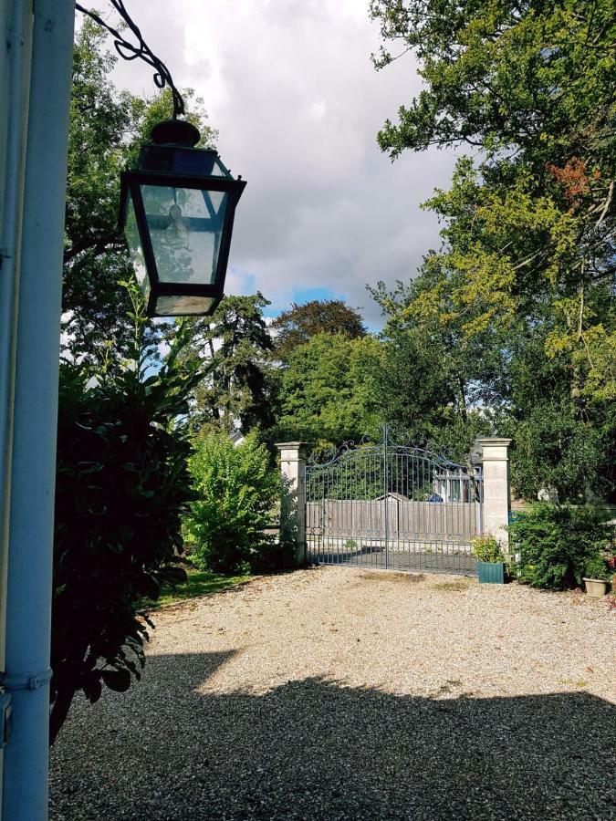艾斯特里菲住宿加早餐旅馆 Isneauville 外观 照片